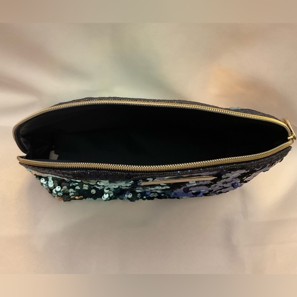 Isabella Scott Blue Flip Sequin Makeup Pouch Zipper Cosmetic Bag Toiletry Clutch - Picture 5 of 16